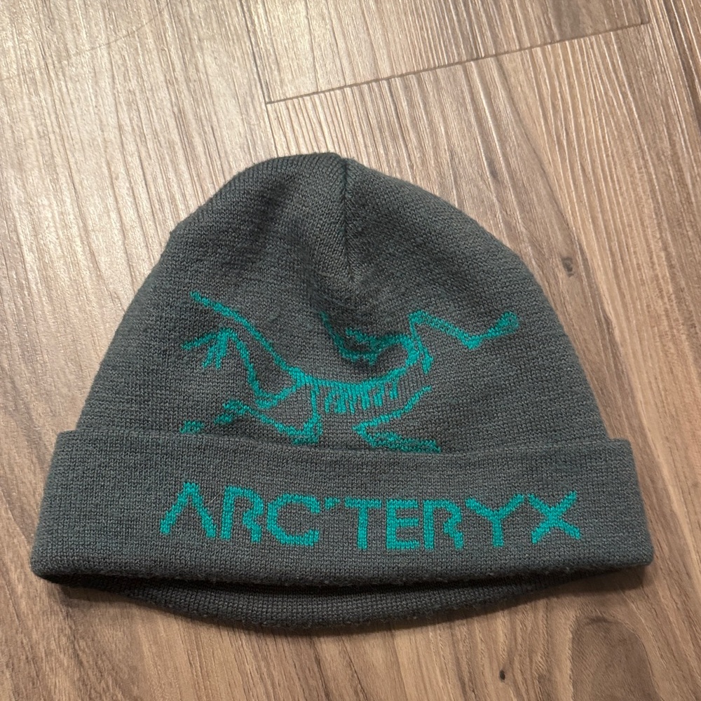 Arc'teryx Dark Gray Beanie with Green Logo
